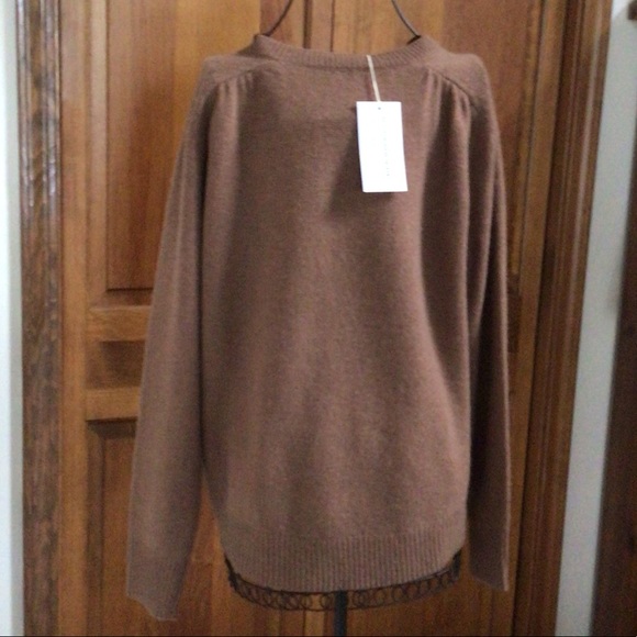 360 Cashmere Ivy V Neck Cashmere Sweater, Small, New - Picture 6 of 6